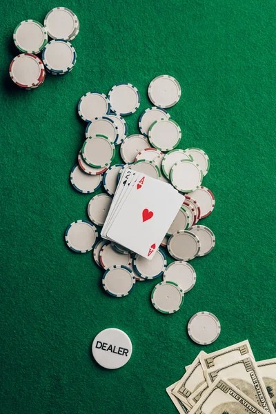 apel888 Android app home screen showing Liga 1 markets, live casino tables, and slot game grid